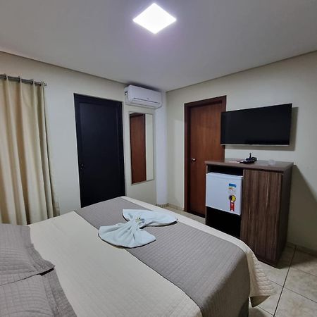 Hotel Itatiaia Tangará da Serra Extérieur photo