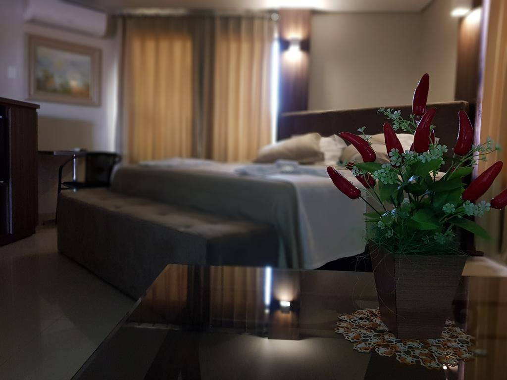 Hotel Itatiaia Tangará da Serra Extérieur photo