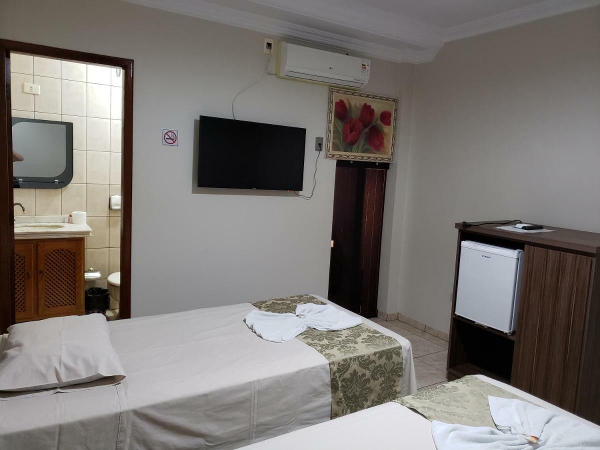 Hotel Itatiaia Tangará da Serra Extérieur photo